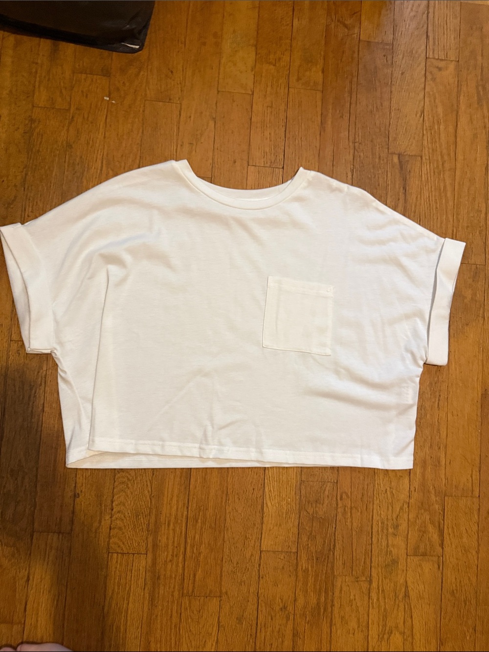 SHEIN White Cropped Boxy Pocket Tee